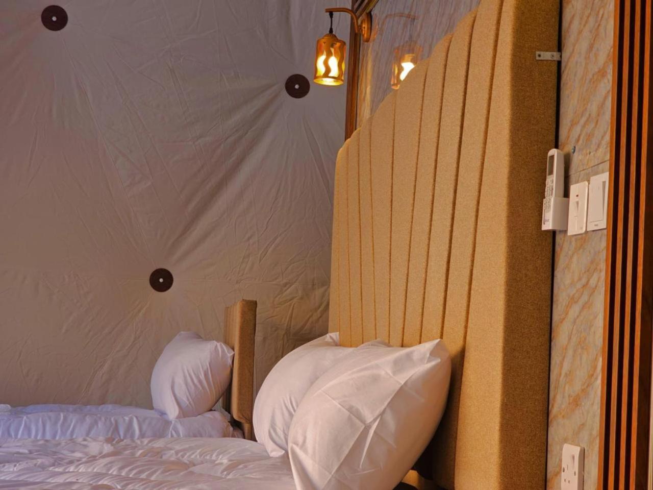 Hotel Sunrise Luxury Camp à Wadi Rum Extérieur photo