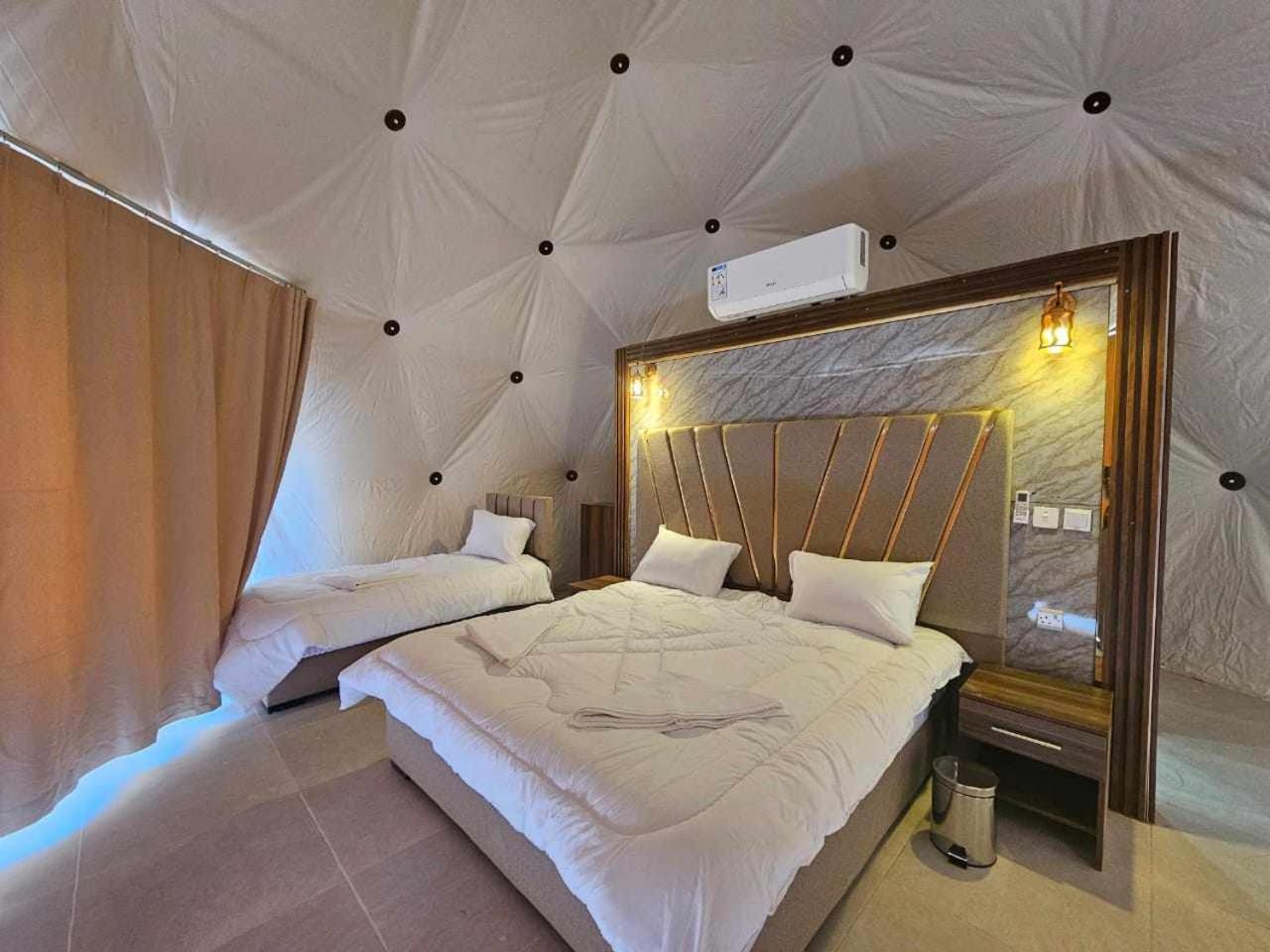 Hotel Sunrise Luxury Camp à Wadi Rum Extérieur photo
